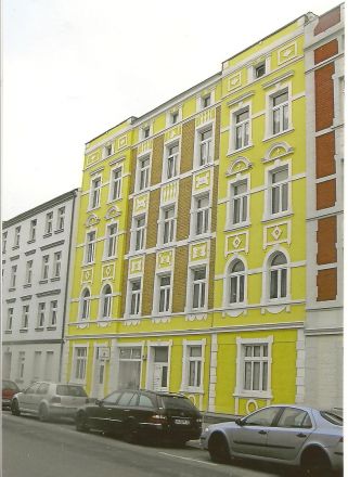 ...och det nya, färggladare.